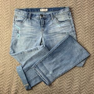 Sale🕊 FREE PEOPLE GIRLFRIEND DISTRESSED JEANS 🕊